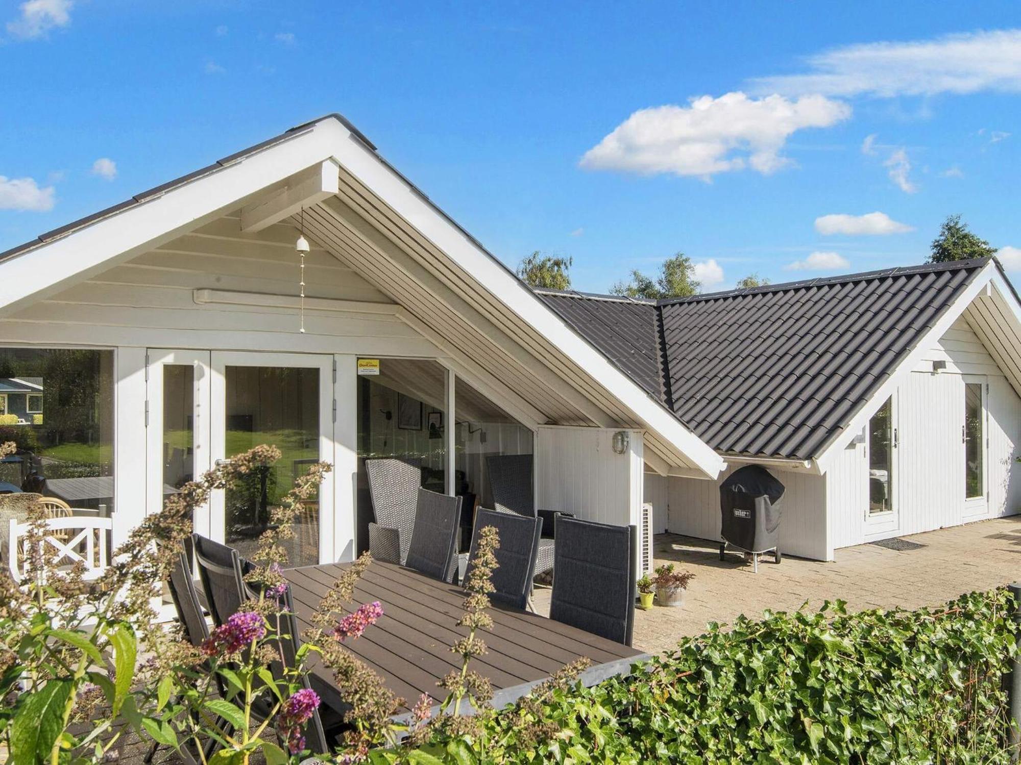 8 Person Holiday Home In Hejls Eksteriør bilde